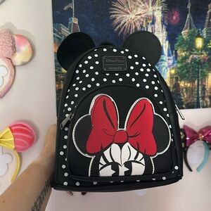 Disney Minnie Loungefly NWT backpack